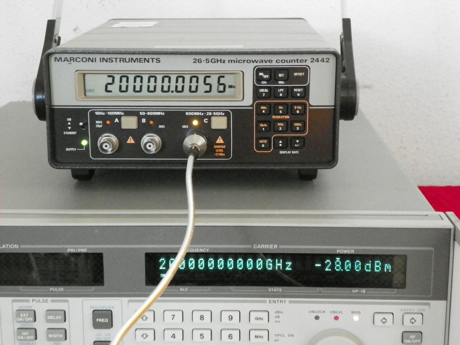 MARCONI INSTRUMENTS 26.5 GHZ MICROWAVE COUNTER 2442 P/N 52442-302X MARCONI INSTRUMENTS 26.5 GHZ MICROWAVE COUNTER 2442 P/N 52442-302X
